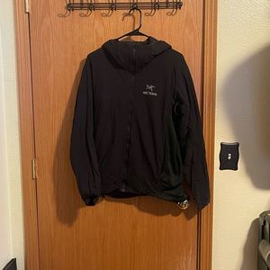 Men’s Arcteryx Atom Insulated Hoodie